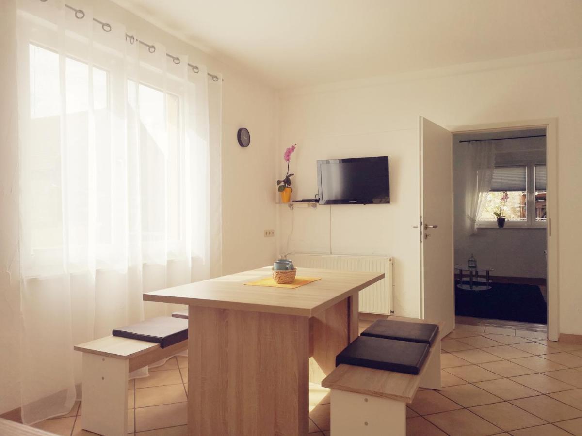 Ferienwohnung Basting-Fillmann Oestrich-Winkel Bagian luar foto